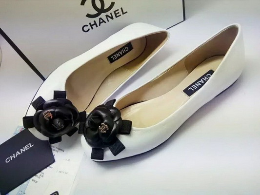 CHANEL Shallow mouth flat shoes Women--131